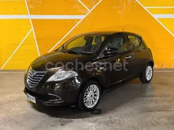 Negro Usado 2013 Lancia Ypsilon Utilitario | 5500 € (Precio justo)