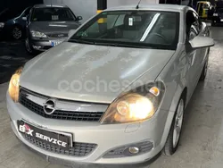 Gris / plata Usado 2006 Opel Astra Cabriolet Enjoy Descapotable | 5890 € (Un poco caro)