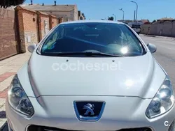 Blanco Usado 2011 Peugeot 308 CC Active Descapotable | 6500 €
