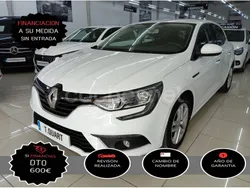 Blanco Usado 2018 Renault Mégane IV Business Berlina | 13.900 € (Precio justo)