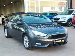 Gris / plata Usado 2018 Ford Focus Active Berlina | 12.900 € (Precio justo)