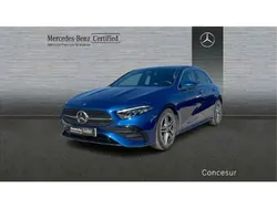 Azul espectra Usado 2024 Mercedes A180 AMG line Berlina | 31.900 € (Precio justo)