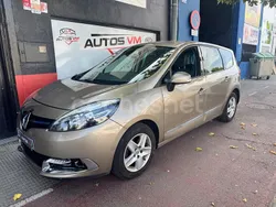 Beige Usado 2015 Renault Grand Scénic III Bose Edition Monovolumen | 8499 € (Precio justo)