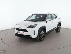 Blanco Usado 2023 Toyota Yaris Cross Active SUV | 25.899 € (Precio justo)