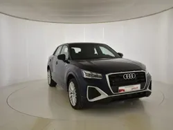 Azul Nuevo 2025 Audi Q2 SUV | 36.990 € (Precio justo)
