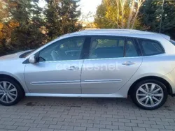 Beige Usado 2011 Renault Laguna III Dynamique Familiar | 6500 € (Caro)