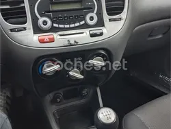 Negro Usado 2005 Kia Rio EX Berlina | 2300 € (Precio justo)