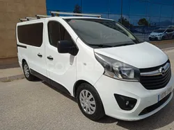 Blanco Usado 2017 Opel Vivaro Van | 16.750 € (Un poco caro)