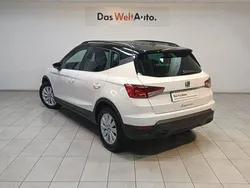 Blanco Usado 2023 Seat Arona Style SUV | 17.490 € (Precio justo)