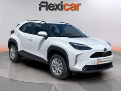 Blanco Usado 2025 Toyota Yaris Hybrid Active | 23.890 € (Precio justo)