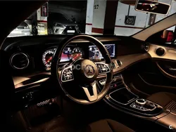 Azul Usado 2019 Mercedes E300 Familiar | 31.000 € (Precio justo)