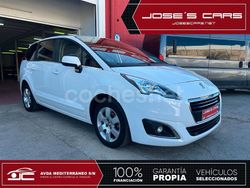 Blanco Usado 2015 Peugeot 5008 Active Monovolumen | 10.900 € (Caro)