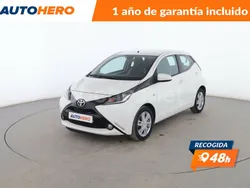 Blanco Usado 2016 Toyota Aygo X-play Utilitario | 10.099 € (Precio justo)