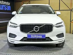 Amarillo Usado 2020 Volvo XC60 Momentum SUV | 31.390 € (Caro)