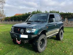 Verde Usado 2001 Mitsubishi Montero SUV | 11.900 €