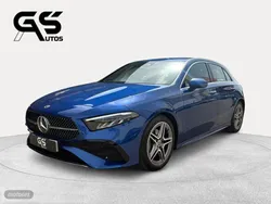 Azul Usado 2024 Mercedes A180 Berlina | 31.999 € (Precio justo)