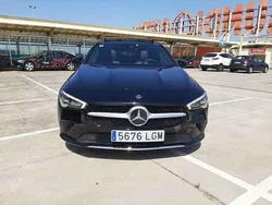 Negro Usado 2020 Mercedes CLA200 Shooting Brake Familiar | 31.900 € (Un poco caro)