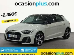 Gris Usado 2023 Audi A1 Sportback S-Line Utilitario | 23.900 € (Precio justo)