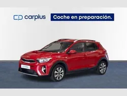 Rojo Usado 2023 Kia Stonic SUV | 15.490 € (Precio justo)