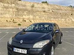 Gris / plata Usado 2010 Renault Mégane III Dynamique Berlina | 4500 € (Precio justo)