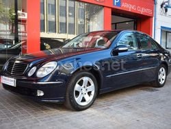 Azul Usado 2003 Mercedes E240 Avantgarde Berlina | 7990 €