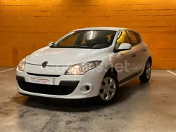 Blanco Usado 2012 Renault Mégane III Authentique Berlina | 3890 € (Buen precio)