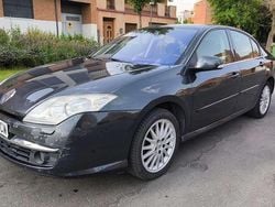 Negro Usado 2008 Renault Laguna III Authentique Berlina | 2900 € (Buen precio)