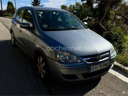 Gris / plata Usado 2005 Opel Corsa Berlina | 3100 € (Precio justo)