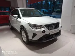 Blanco Nuevo 2025 Seat Arona Style SUV | 21.536 €