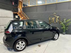 Negro Usado 2012 Renault Scénic III Authentique Monovolumen | 6500 € (Precio justo)