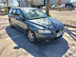 Gris / plata Usado 2011 Volvo V50 Momentum Familiar | 4900 €