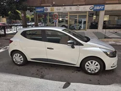 Blanco Usado 2017 Renault Clio IV LIMITED Utilitario | 8890 € (Precio justo)