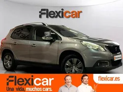 Gris / plata Usado 2017 Peugeot 2008 Style SUV | 10.490 € (Precio justo)