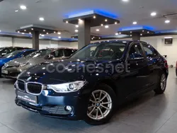 Azul Usado 2012 BMW 320 Berlina | 7490 €