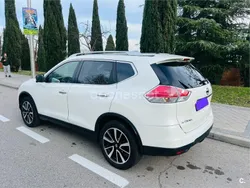 Blanco Usado 2017 Nissan X-Trail Tekna SUV | 15.600 € (Buen precio)