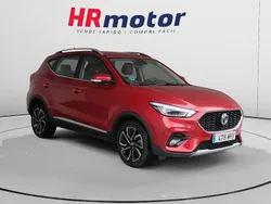 Rojo Usado 2023 MG ZS Luxury Berlina | 16.850 € (Precio justo)