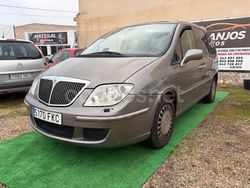 Beige Usado 2007 Lancia Phedra Monovolumen | 4700 €