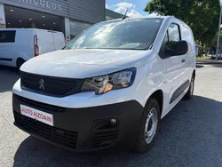 Blanco Usado 2021 Peugeot Partner Premium Monovolumen | 10.500 € (Precio justo)