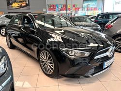 Negro Usado 2021 Mercedes CLA200 Shooting Brake Familiar | 26.950 € (Buen precio)