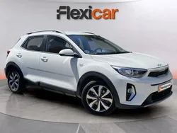 Blanco Usado 2021 Kia Stonic SUV | 12.790 € (Precio justo)