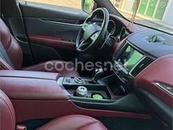 Gris / plata Usado 2018 Maserati Levante SUV | 45.000 € (Precio justo)