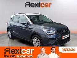 Gris / plata Usado 2023 Seat Arona Style SUV | 16.990 € (Precio justo)
