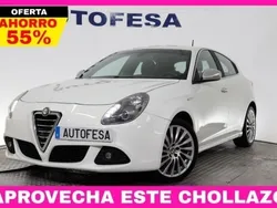 Blanco Usado 2012 Alfa Romeo Giulietta Distinctive Utilitario | 11.750 € (Caro)