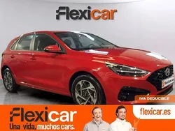 Rojo Usado 2024 Hyundai i30 Berlina | 20.470 € (Precio justo)