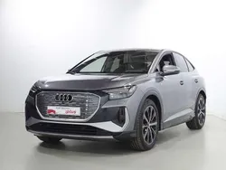 Gris Usado 2023 Audi Q4 Sportback e-tron S-Line SUV | 44.300 €