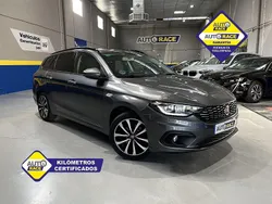 Gris / plata Usado 2017 Fiat Tipo Pop Familiar | 6990 € (Buen precio)