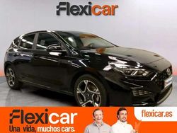 Negro Usado 2023 Hyundai i30 N Line Berlina | 17.090 € (Buen precio)