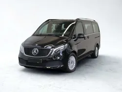 Negro Usado 2024 Mercedes EQV300 Van | 61.900 €