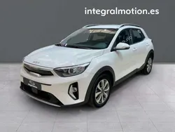 Blanco Usado 2022 Kia Stonic SUV | 16.000 € (Precio justo)