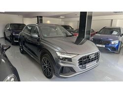 Gris Usado 2023 Audi Q8 S-Line SUV | 71.900 € (Buen precio)